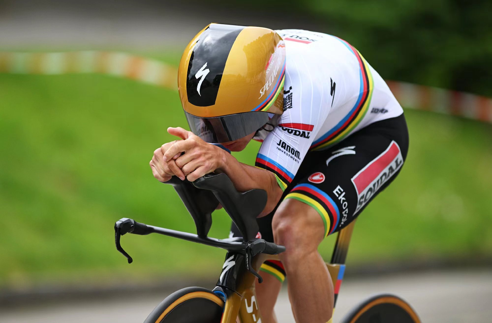 Effie Nepoel wint de tijdrit van de Dauphiné